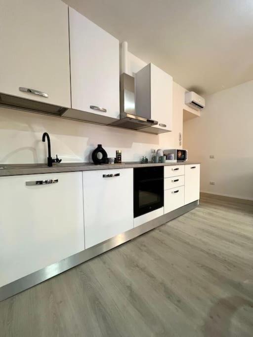History Luxury Central Apartment By Revenue House Como Ngoại thất bức ảnh